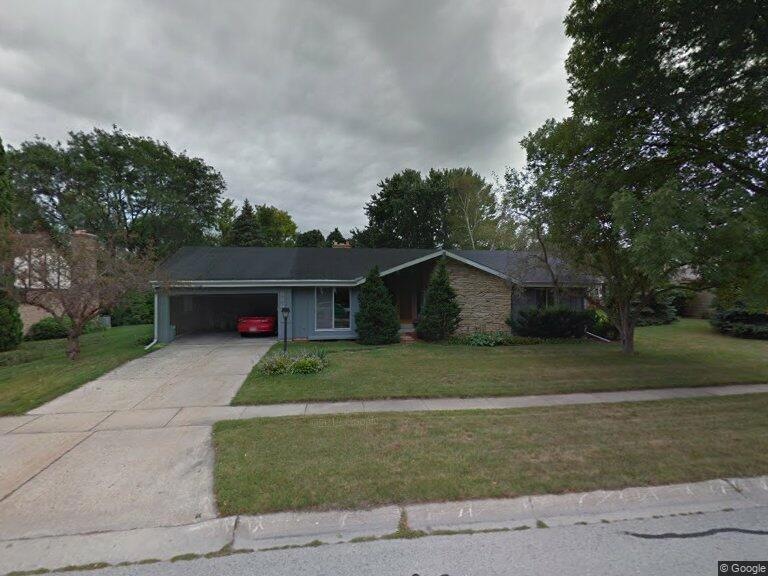 8887 Garden Ln.