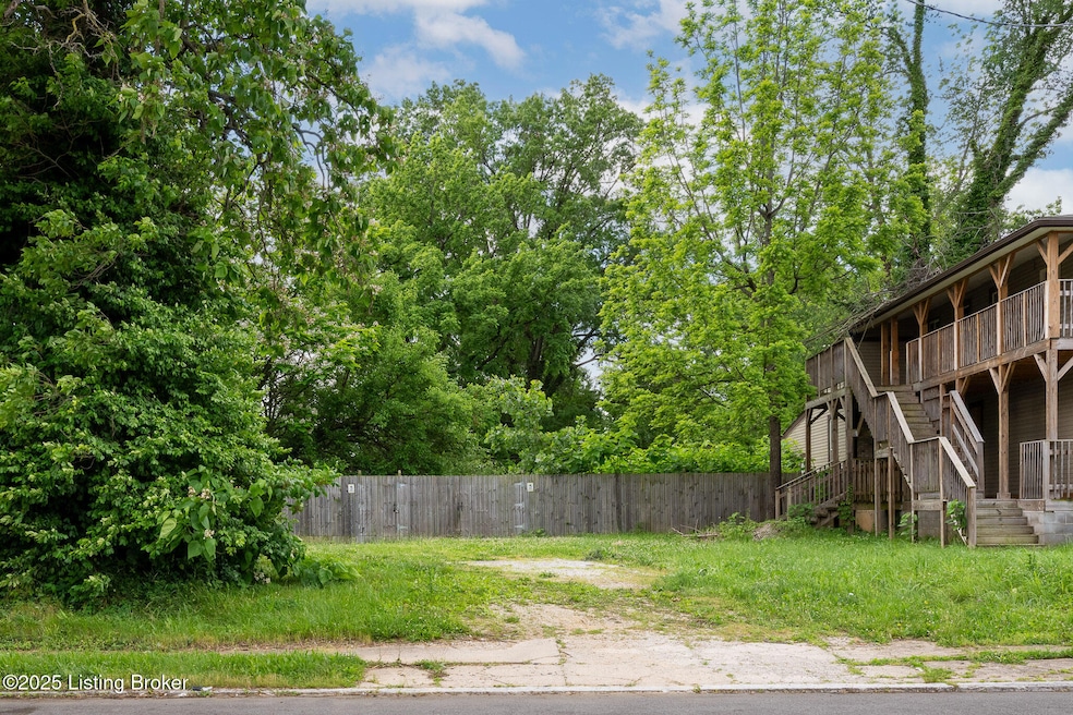 Under Contract $8,000 • Co-Listing Agent