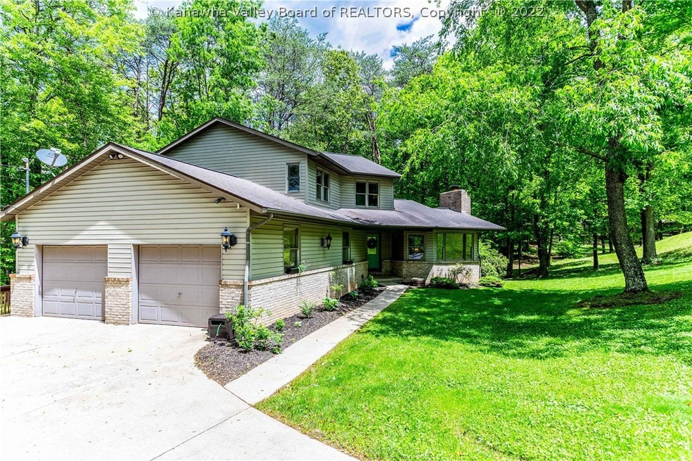 237 Cedar Dr, Teays Valley, WV 25560 - photo 1