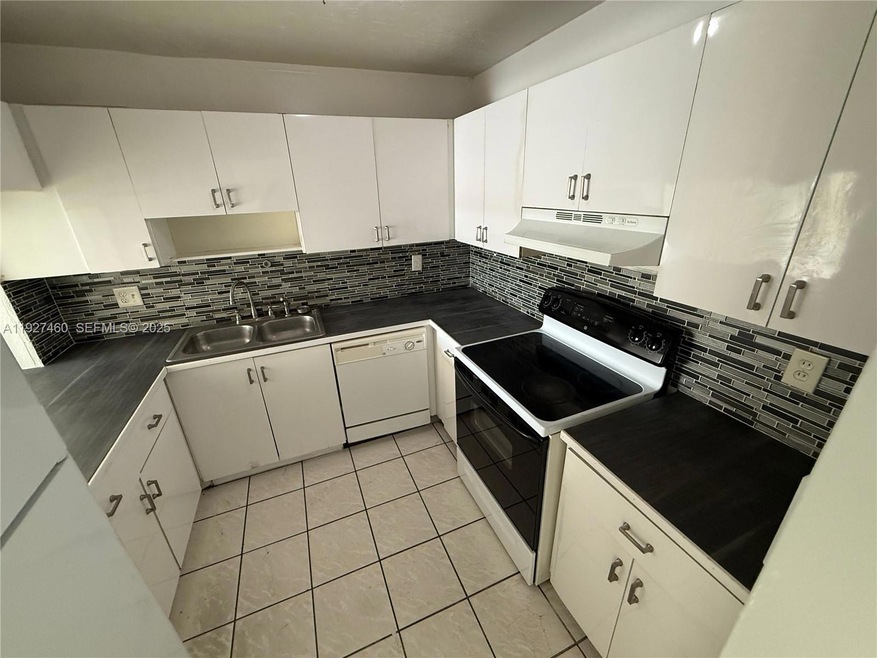 1900 W 68th St unit G308, Hialeah, FL 33014 - photo 1
