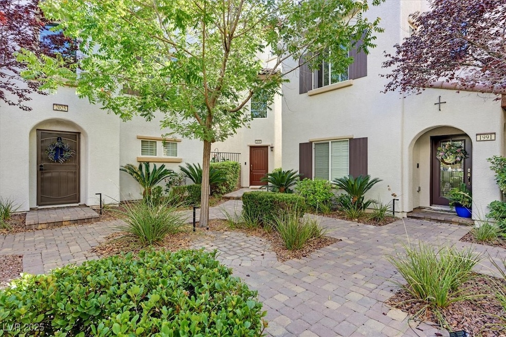 Under Contract $475,000