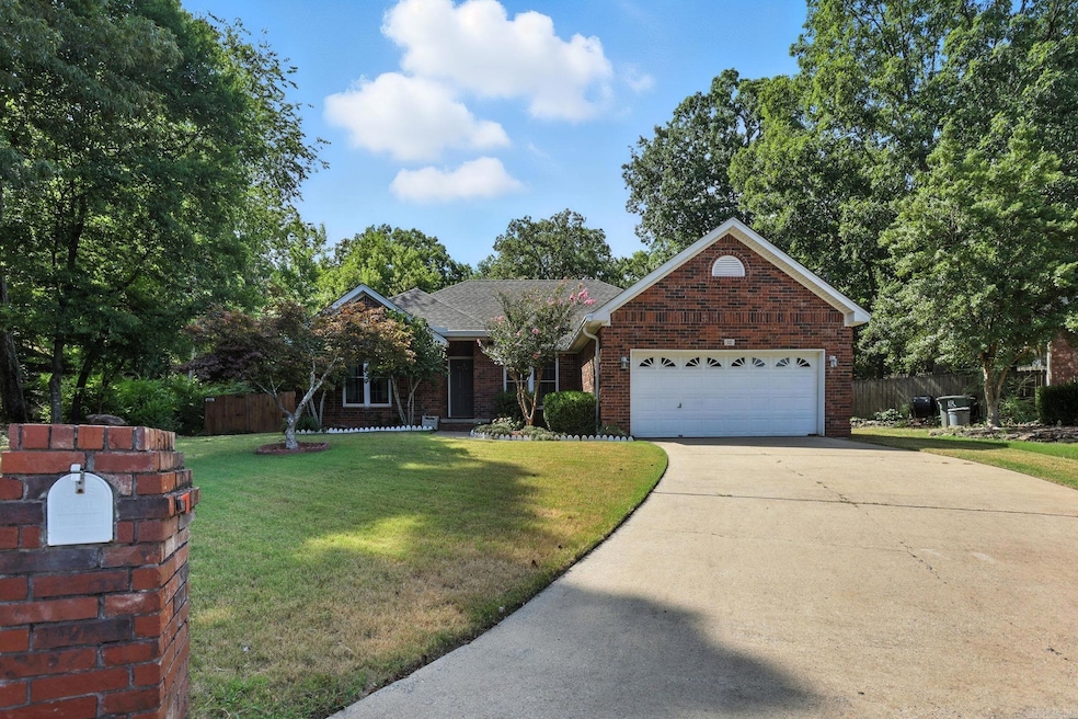 12 Summer Ridge Ct, Little Rock, AR 72211 - photo 1