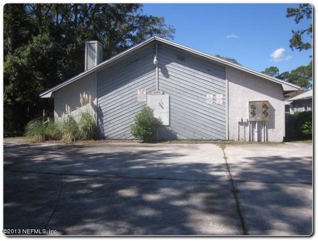 5140 Indian Lakes Ct, Jacksonville, FL 32210 - photo 1