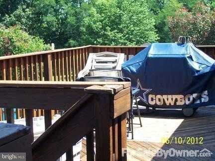 20285 Michelle Dr, Great Mills, MD 20634 - photo 1