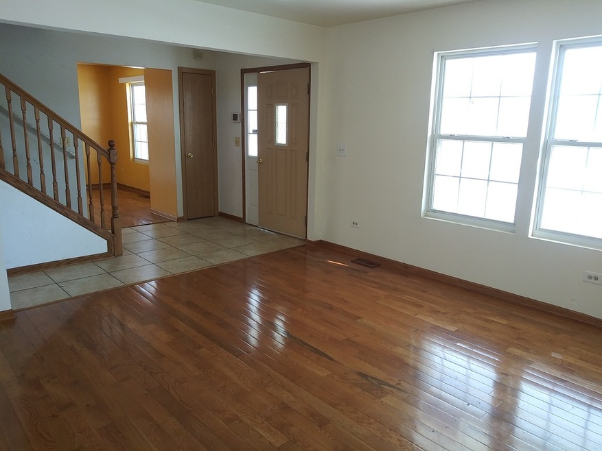 2024 N Frolic Ave, Waukegan, IL 60087 - photo 1