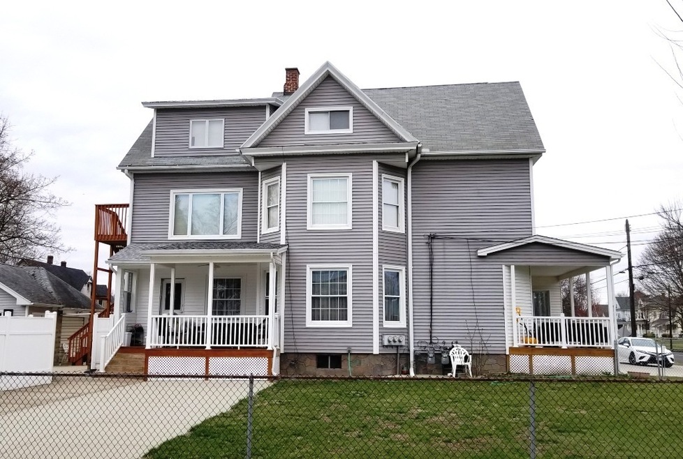 322 Main St, West Springfield, MA 01089 - photo 1