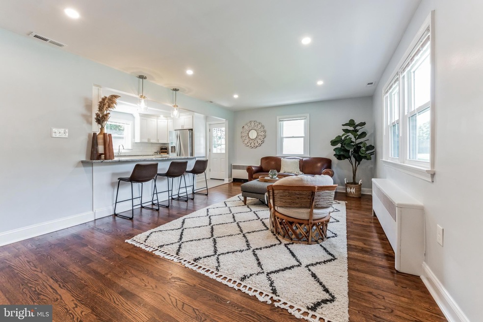 304 Heston Ave, Norristown, PA 19403 - photo 1