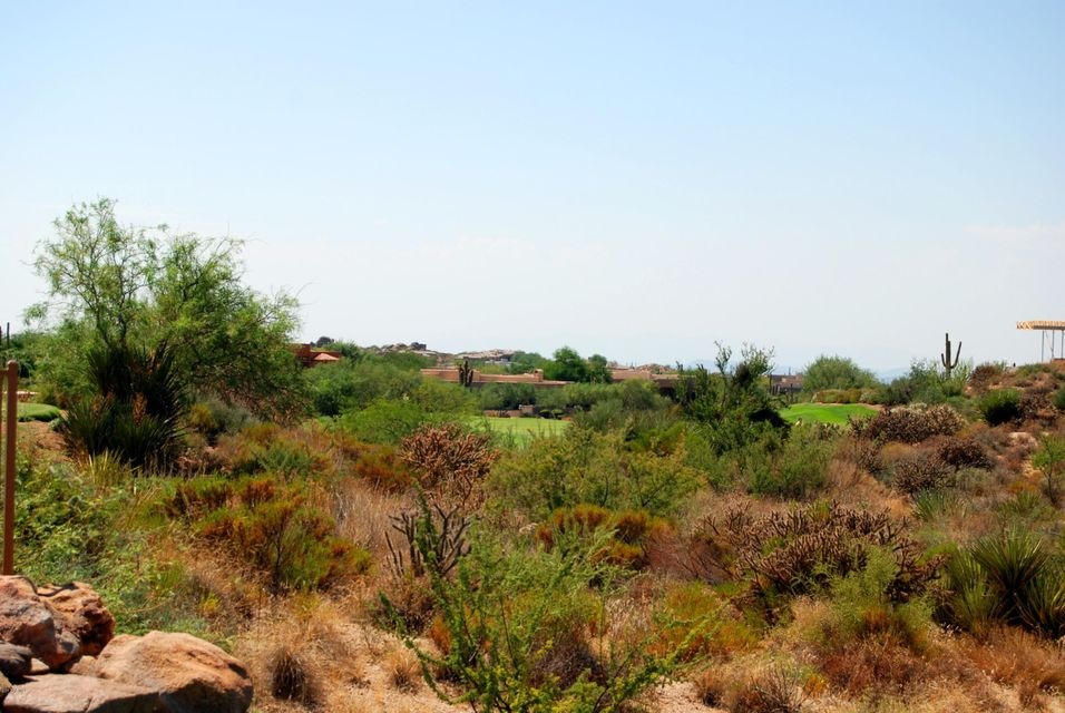 GOLF COURSE