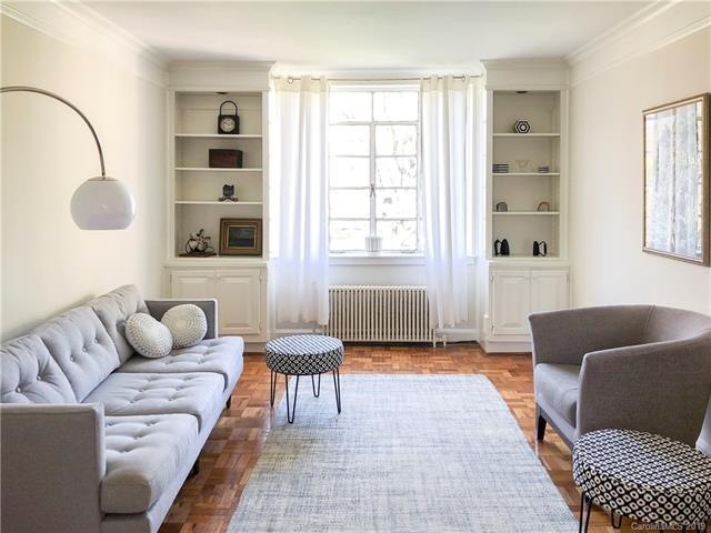 Custom Built-In Shelves in the Living Room show of