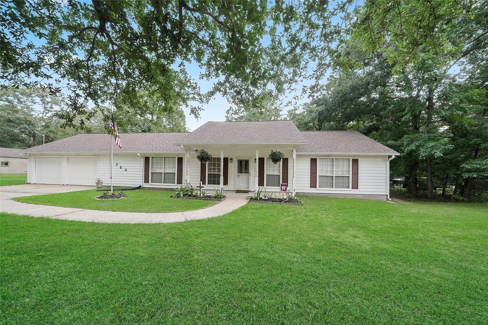 723 Dogwood Trail, Magnolia, TX 77354 - photo 1