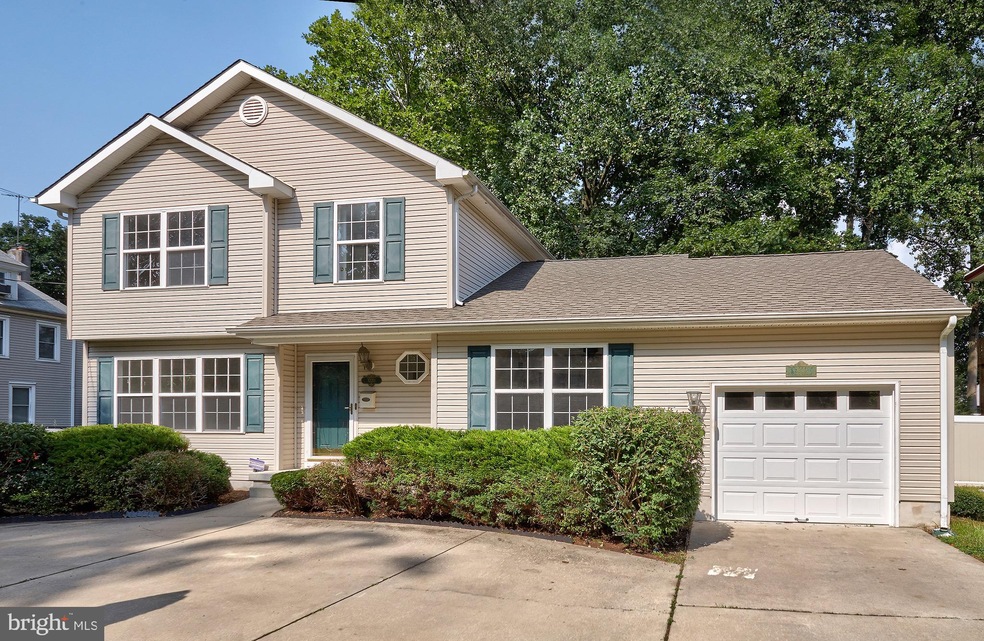 3220 Cove Rd, Pennsauken, NJ 08109 - photo 1