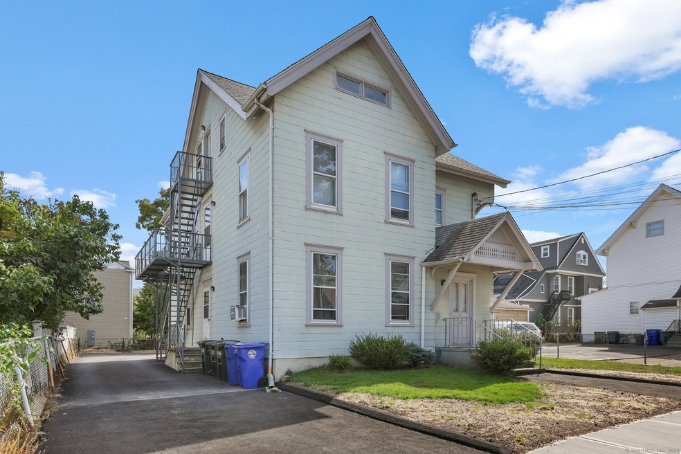 19 Berkeley St unit E, Norwalk, CT 06850 - photo 1