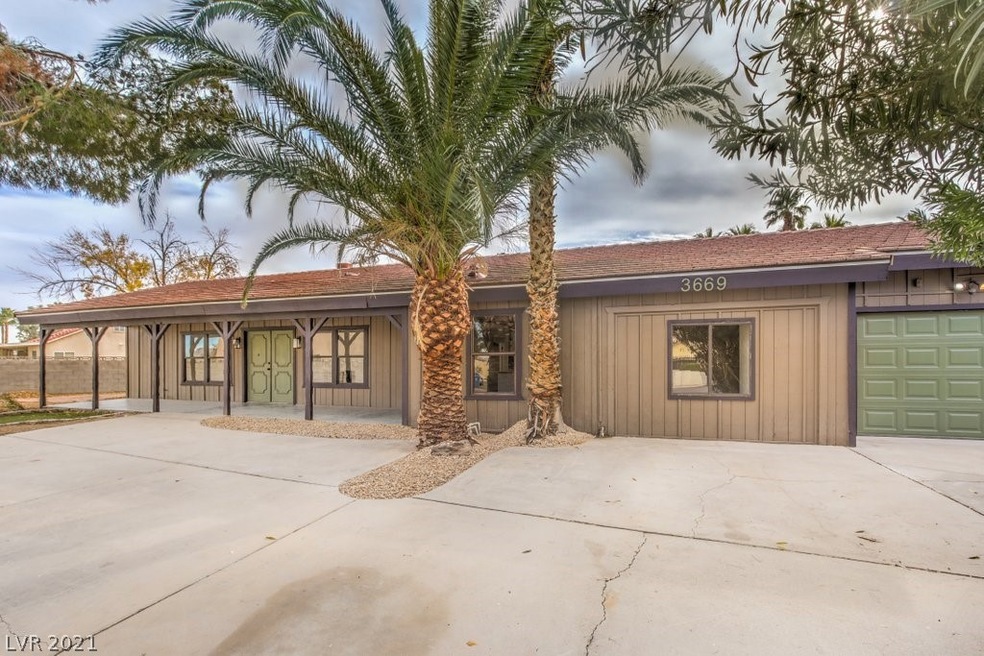 3669 E Viking Rd, Las Vegas, NV 89121 - photo 1