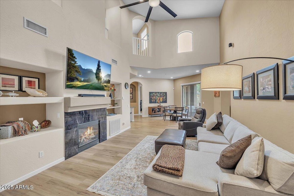 18' ceilings with lots of light