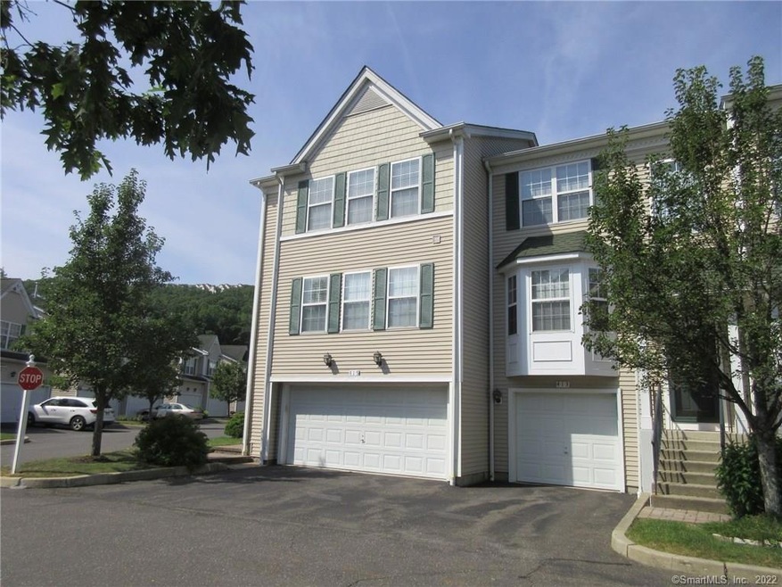 415 Lexington Blvd unit 415, Bethel, CT 06801 - photo 1