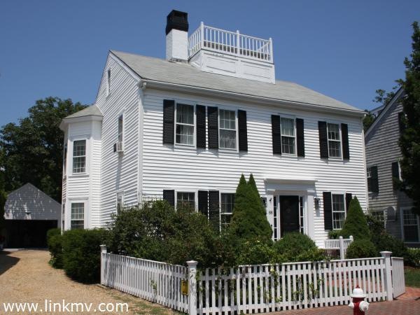 66 N Water St, Edgartown, MA 02539 - photo 1