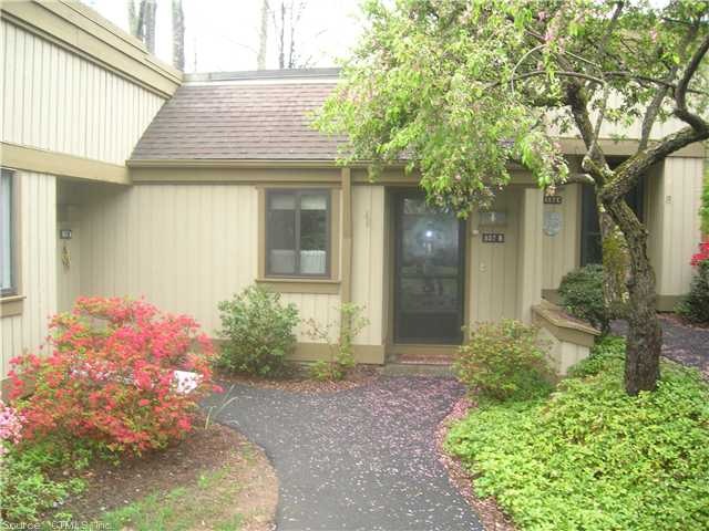 857 Heritage Village unit B, Southbury, CT 06488 - photo 1
