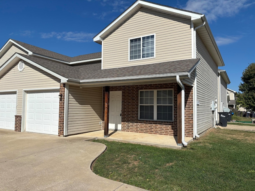 1427 Bodie Dr, Columbia, MO 65202 - photo 1