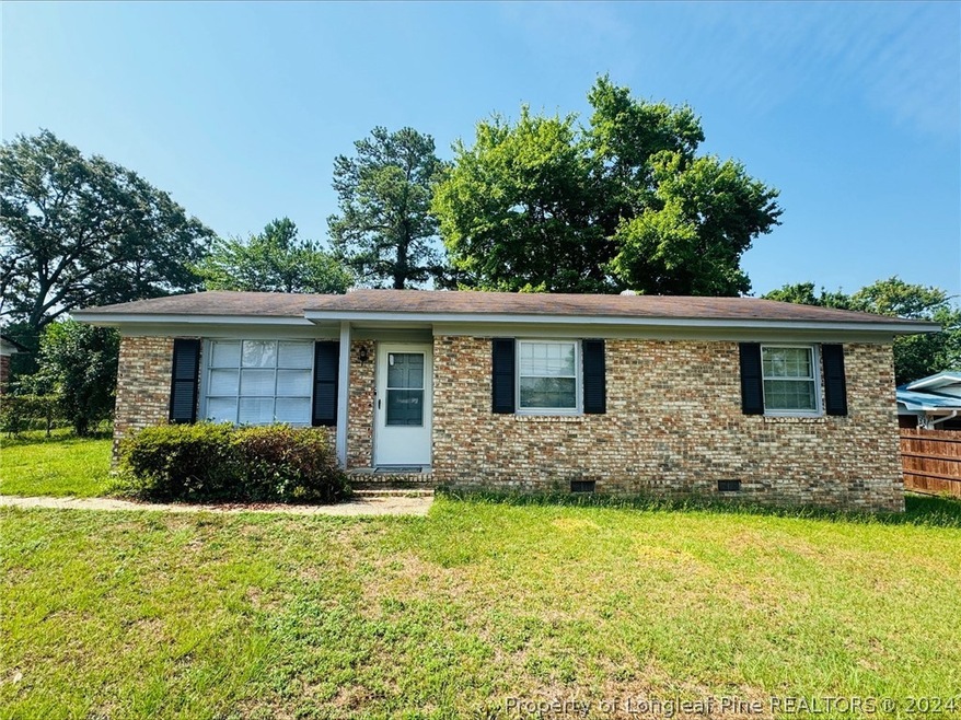 7543 Telfair Dr, Fayetteville, NC 28303 - photo 1