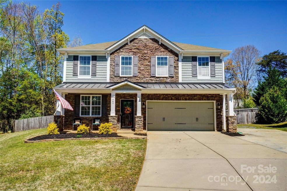 989 Autumn Glen Ct, Clover, SC 29710 - photo 1