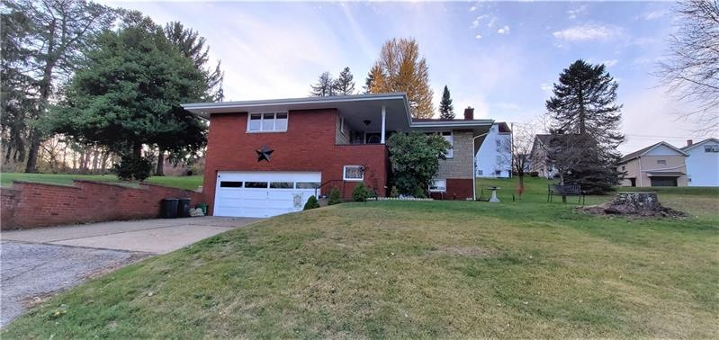 Welcome to 1535 Boston Avenue in Monessen
