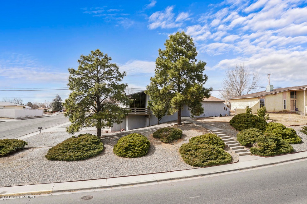 3501 N DUSTIN - MLS-19