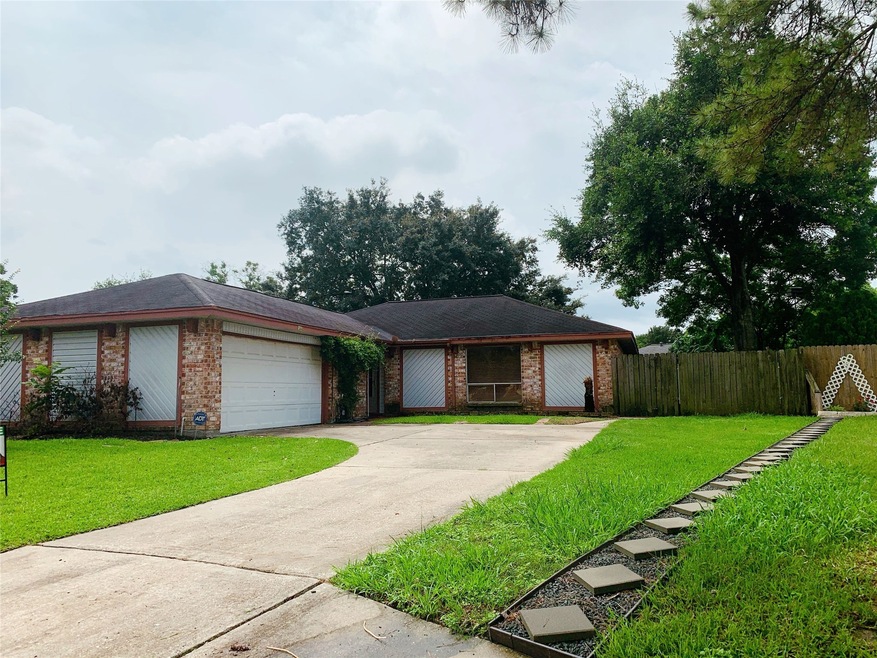 7326 Gallant Glen Ln, Houston, TX 77095 - photo 1