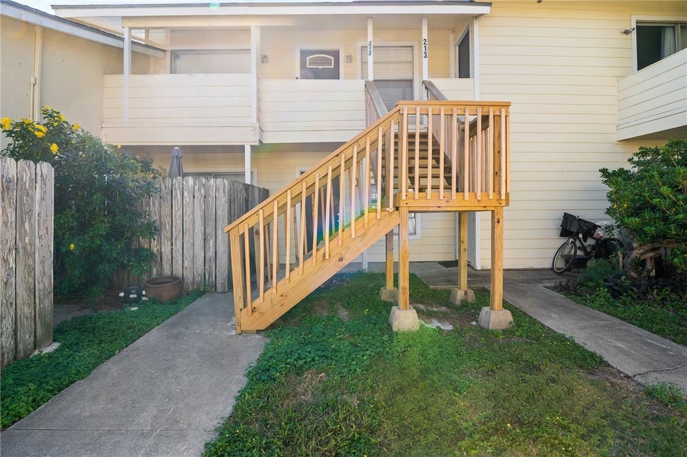 1011 Ennis Joslin Rd unit 213, Corpus Christi, TX 78412 - photo 1