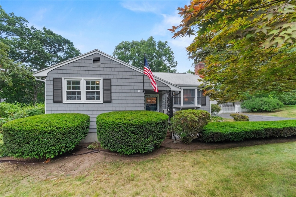 5 Loumac Rd, Wilmington, MA 01887 - photo 1