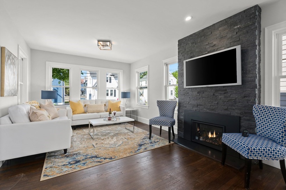 31 Philips St unit 1, Arlington, MA 02474 - photo 1