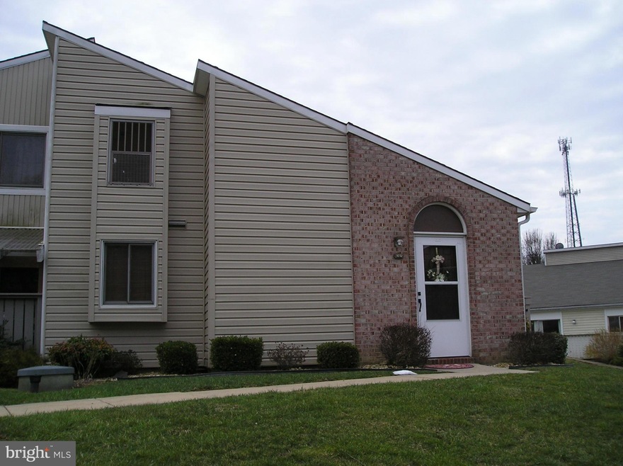 1512 Kensington Dr, Hagerstown, MD 21742 - photo 1