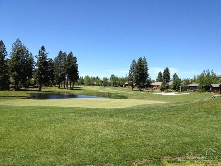 19522 SW Green Lakes Loop, Bend, OR 97702 - photo 1
