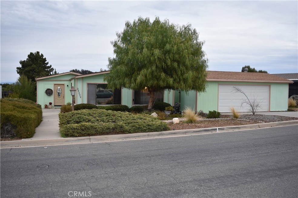 24524 Cornstalk Rd, Wildomar, CA 92595 - photo 1