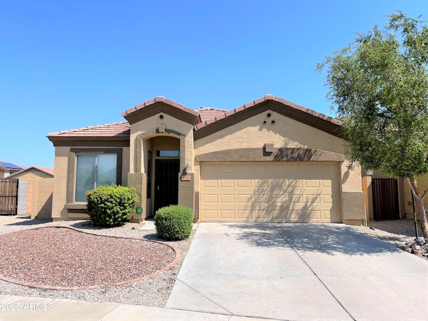 3710 W Lydia Ln, Phoenix, AZ 85041 - photo 1