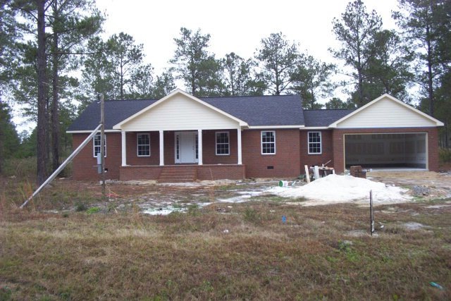 176 Ragin Rd, Moultrie, GA 31768 - photo 1