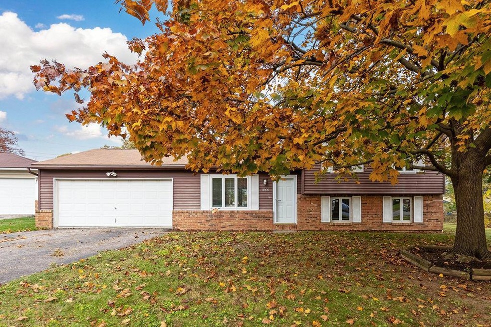 1966 Denise Drive
