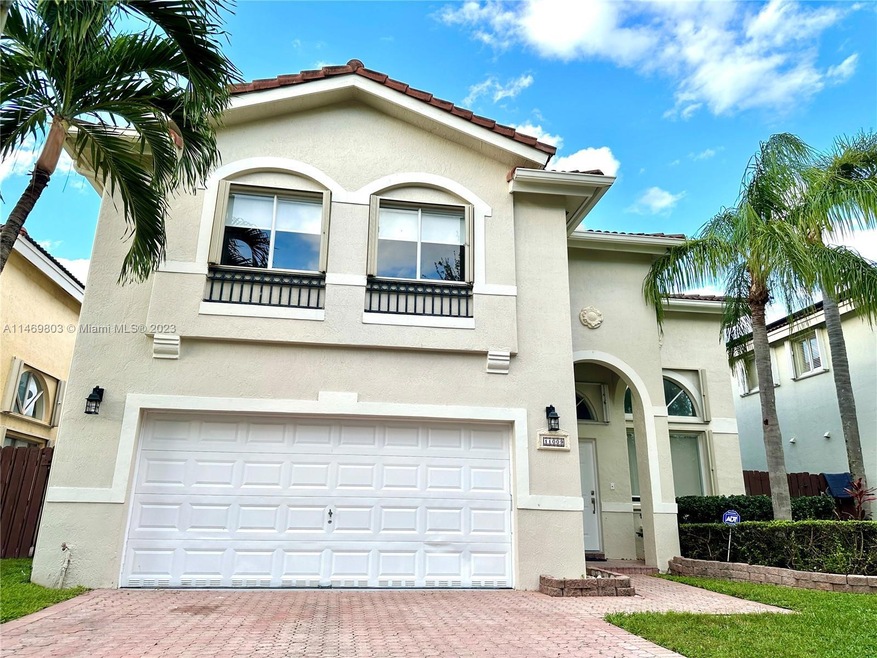 11009 NW 45th Terrace, Doral, FL 33178 - photo 1