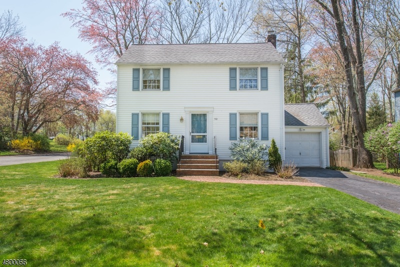 50 Ridgeview Ave, New Providence, NJ 07974 - photo 1