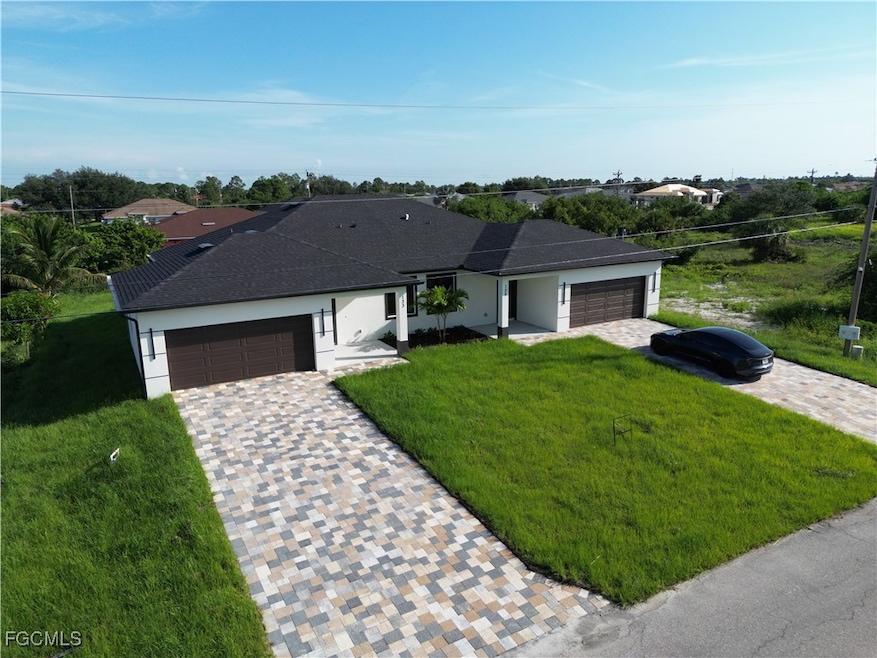 Pending $539,000 • Co-Listing Agent
