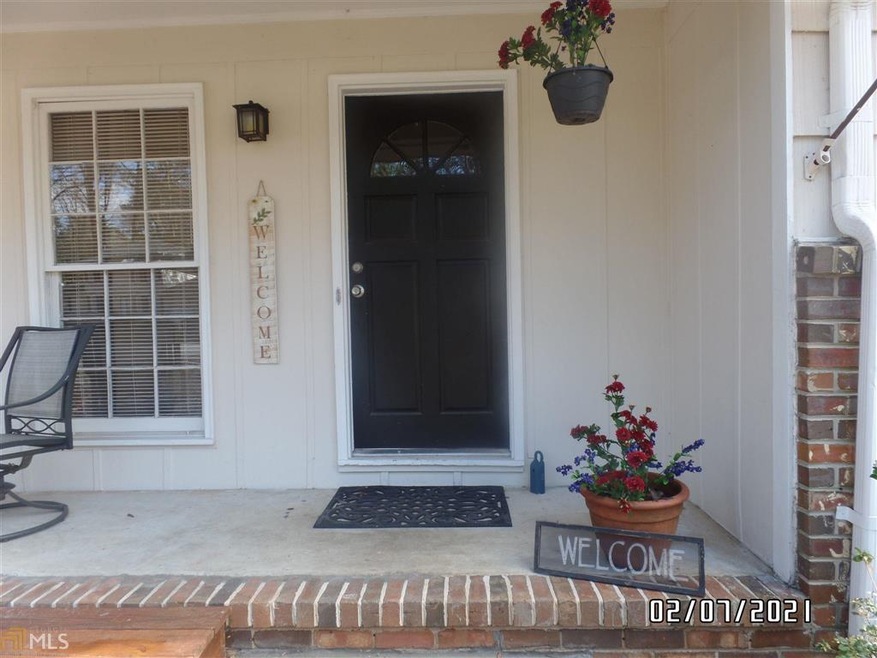 S S Susan Creek Dr, Stone Mountain, GA 30083 - photo 1