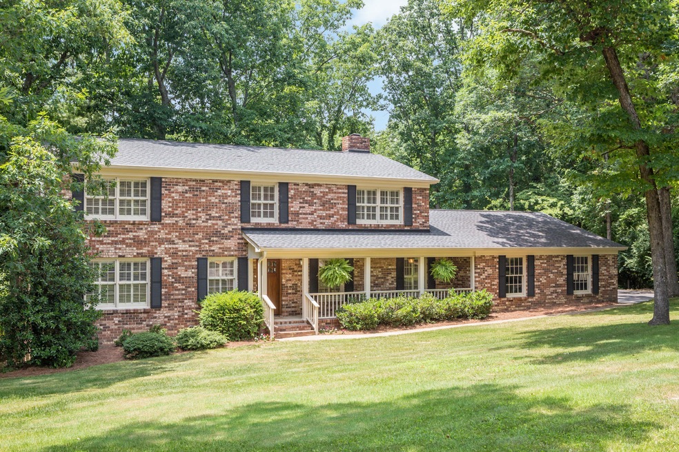 91_Carriage_Hill_01