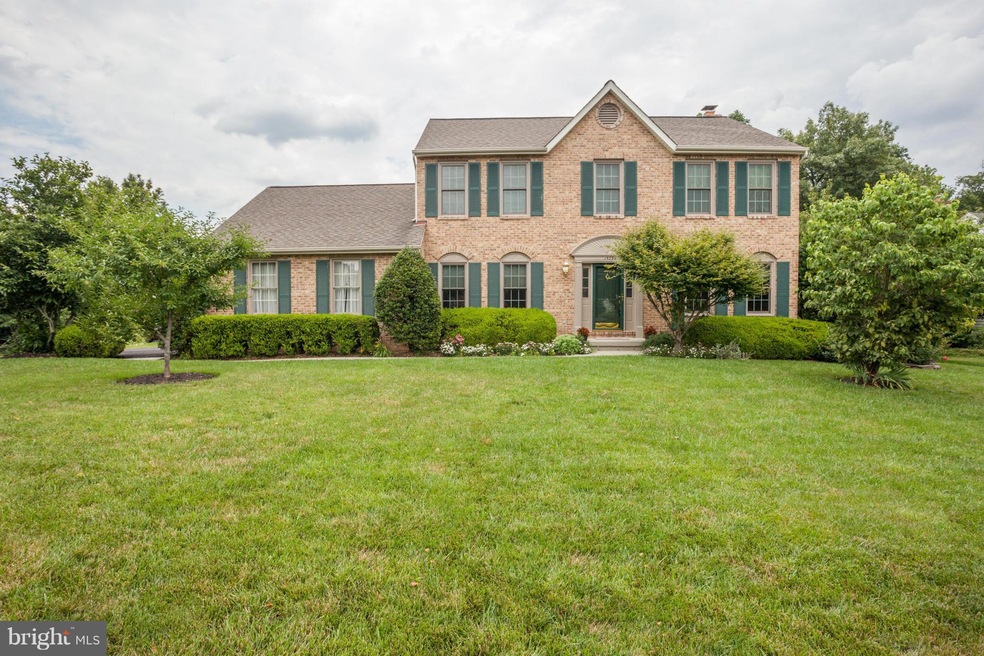 15299 Surrey House Way, Centreville, VA 20120 - photo 1
