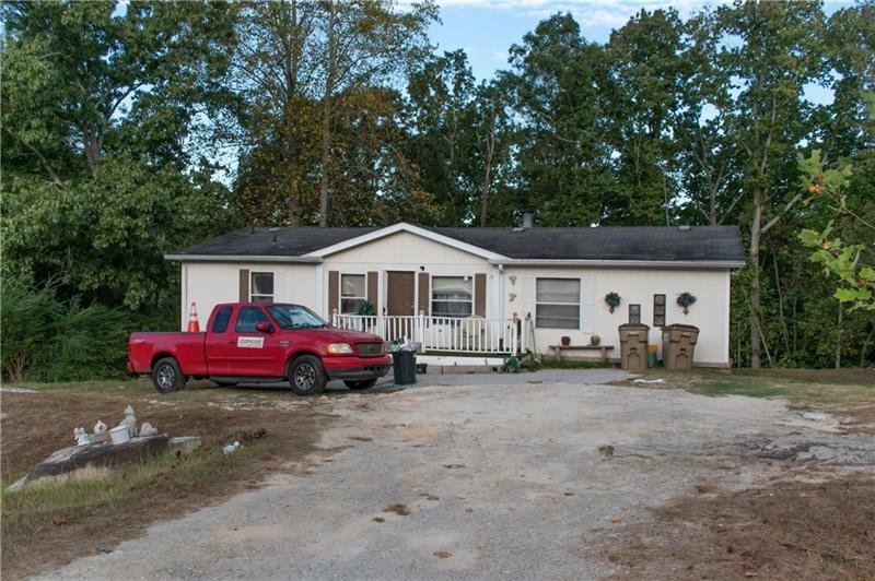 6244 Malibu Ridge, Flowery Branch, GA 30542 - photo 1