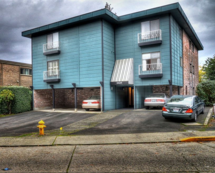 3434 25th Ave W unit 201, Seattle, WA 98199 - photo 1