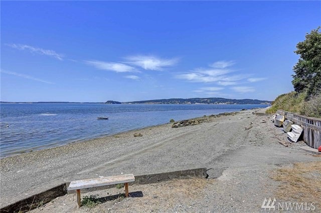 927 Rocky Point Dr, Camano Island, WA 98282 - photo 1