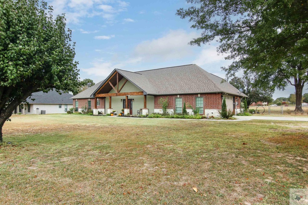 1402 N Fm 2148, Texarkana, TX 75501 - photo 1