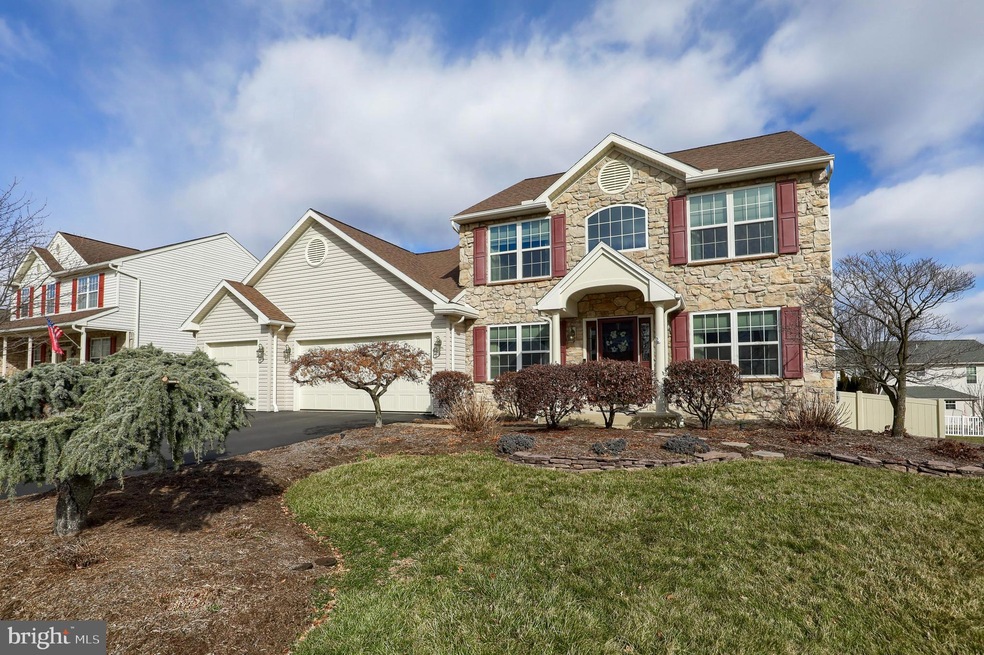 2513 Jacob Dr, Reading, PA 19608 - photo 1