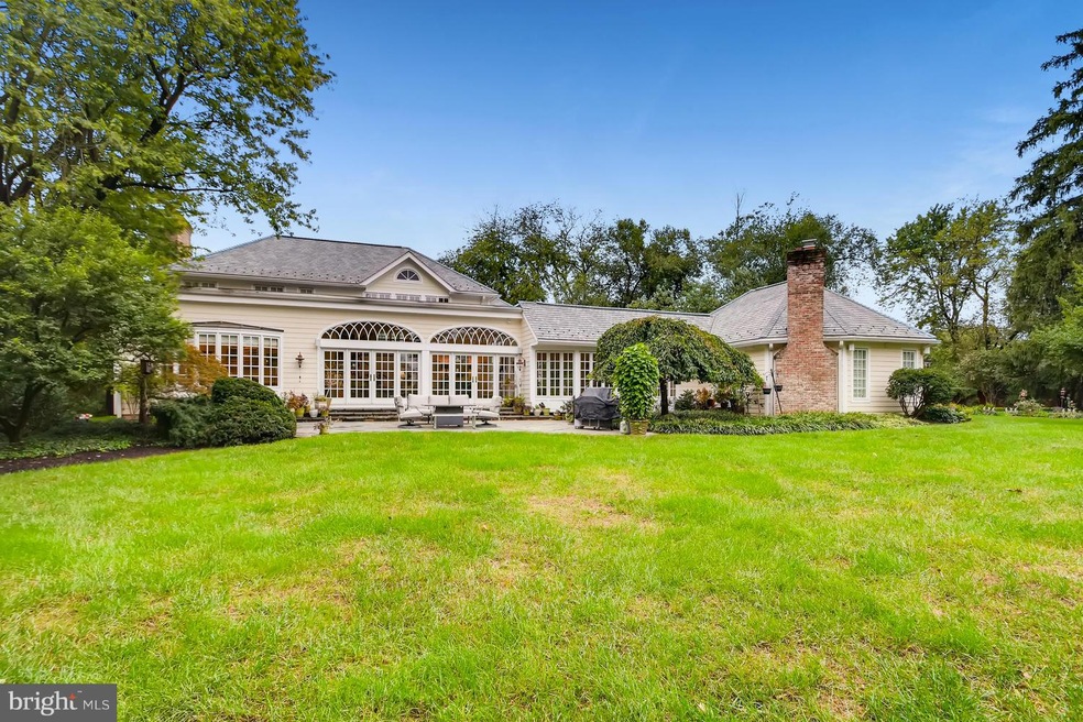 11238 Greenspring Ave, Lutherville-Timonium, MD 21093 - photo 1