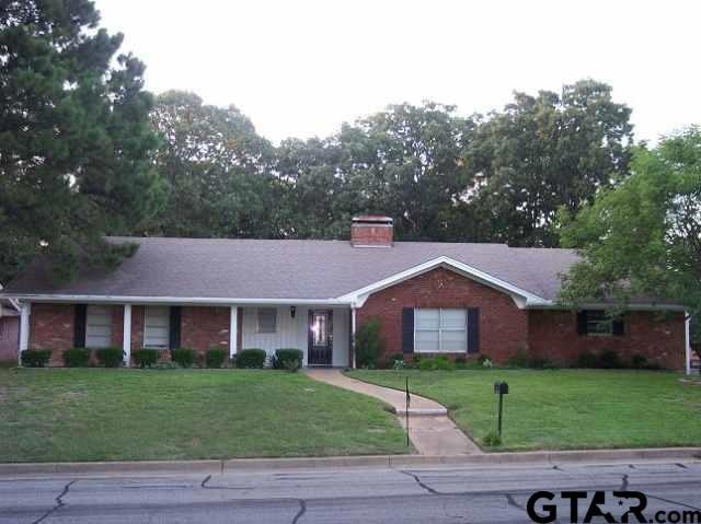 1826 1826 Yosemite, Tyler, TX 75703 - photo 1