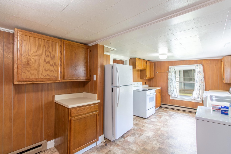 610 E Pine St, Johnson City, TN 37601 - photo 1